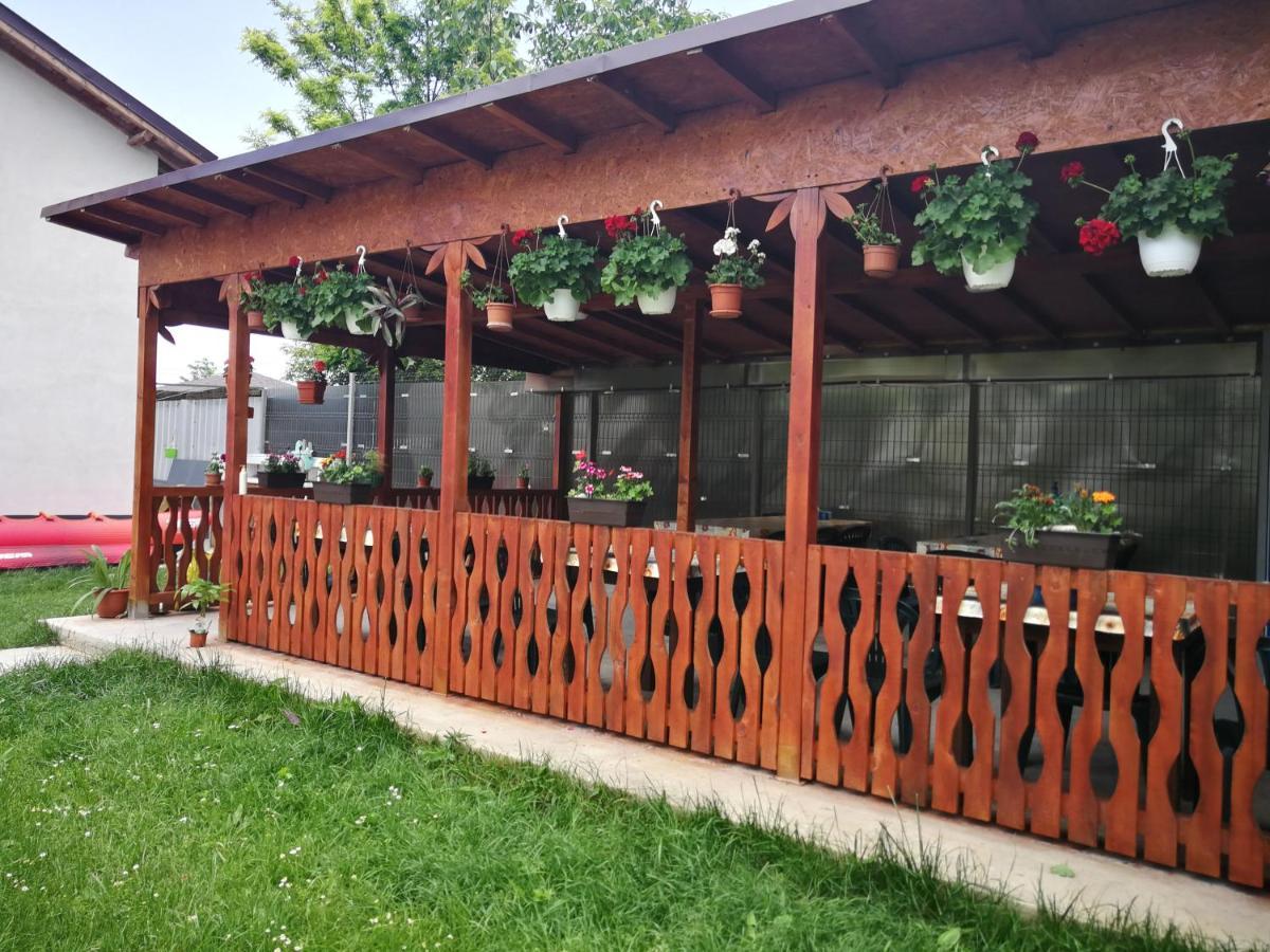 Vila Baciu Hotell Tuzla Exteriör bild