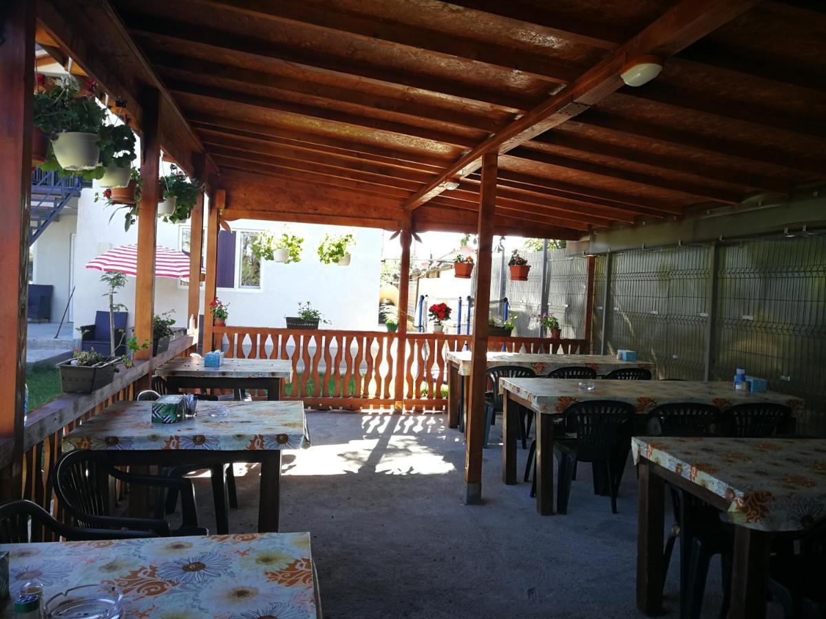 Vila Baciu Hotell Tuzla Exteriör bild