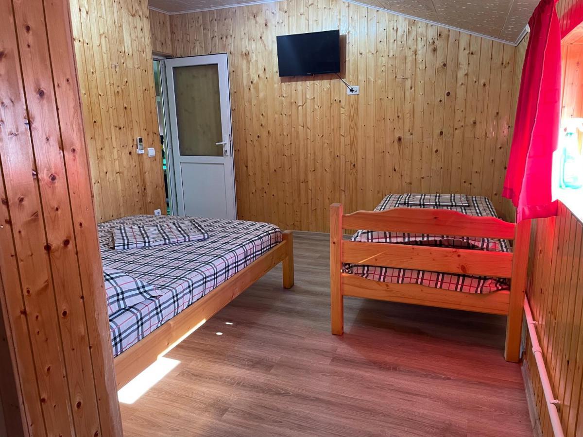 Vila Baciu Hotell Tuzla Exteriör bild